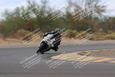 media/Sep-10-2022-SoCal Trackdays (Sat) [[a5bf35bb4a]]/Turn 2 (1pm)/